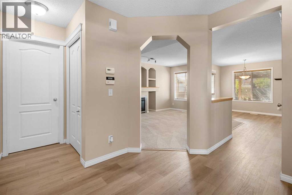 Photo 3 of 329 Bridleridge Way Sw, Calgary AB
