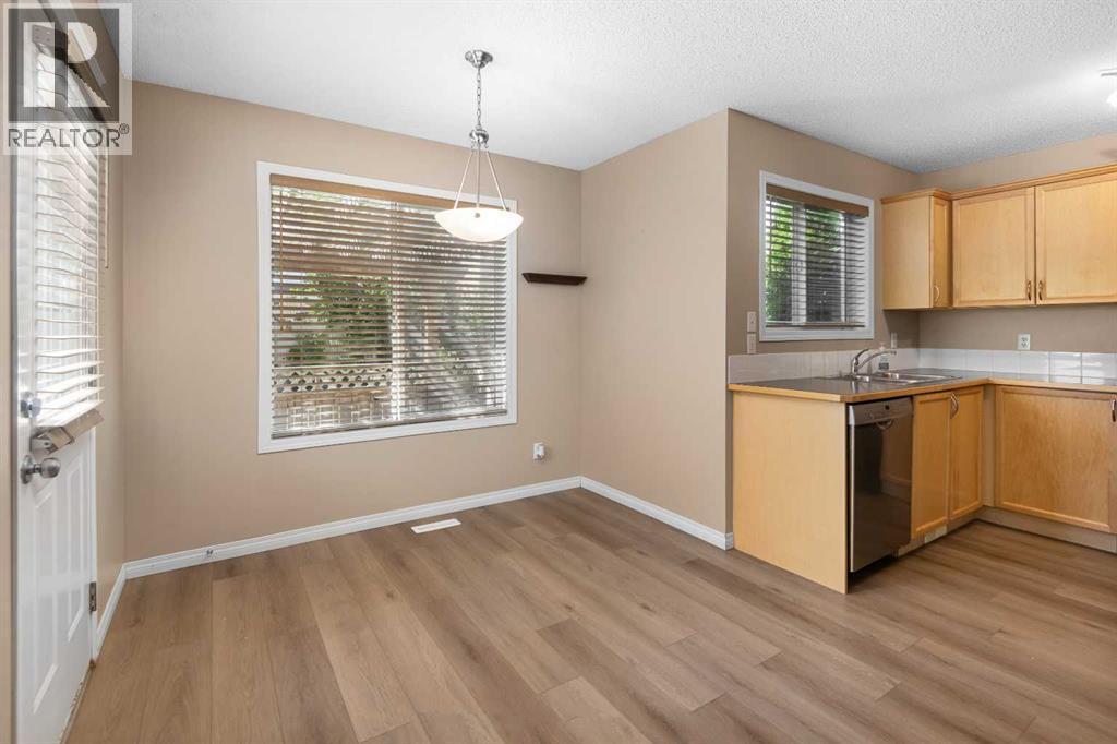 Photo 9 of 329 Bridleridge Way Sw, Calgary AB