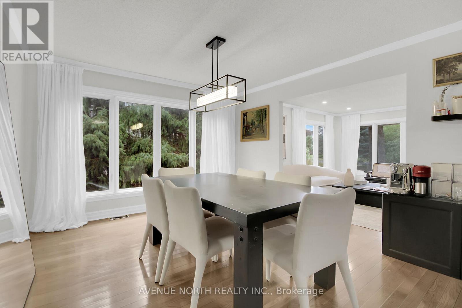 Photo 11 of 65 Rothwell Drive, Ottawa ON