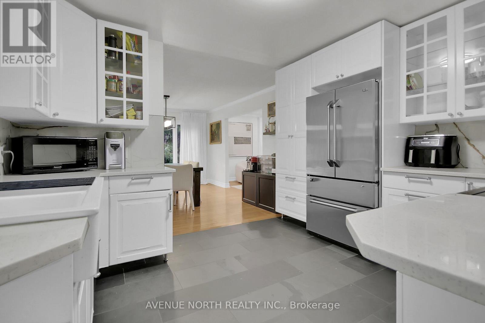 Photo 14 of 65 Rothwell Drive, Ottawa ON
