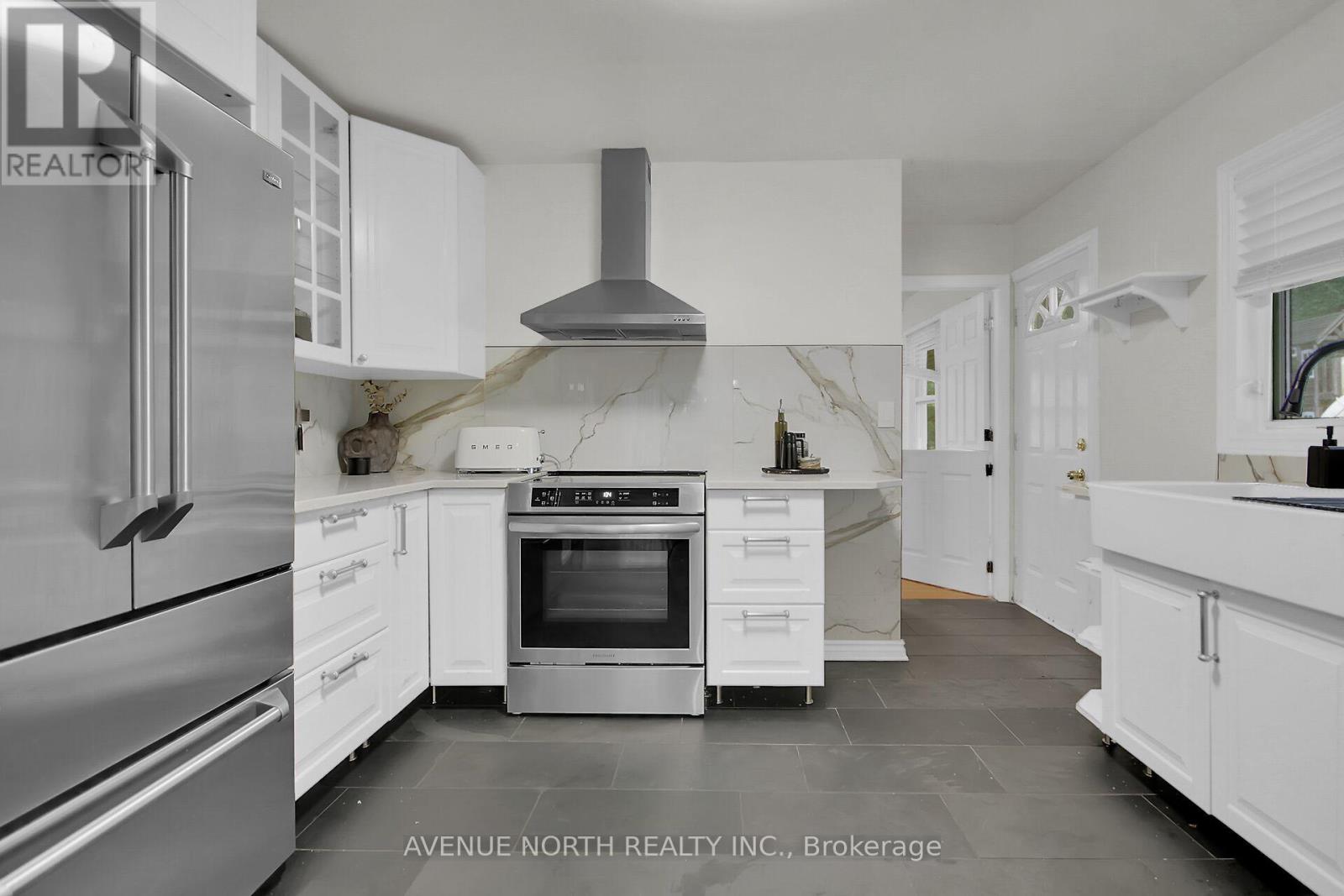 Photo 17 of 65 Rothwell Drive, Ottawa ON