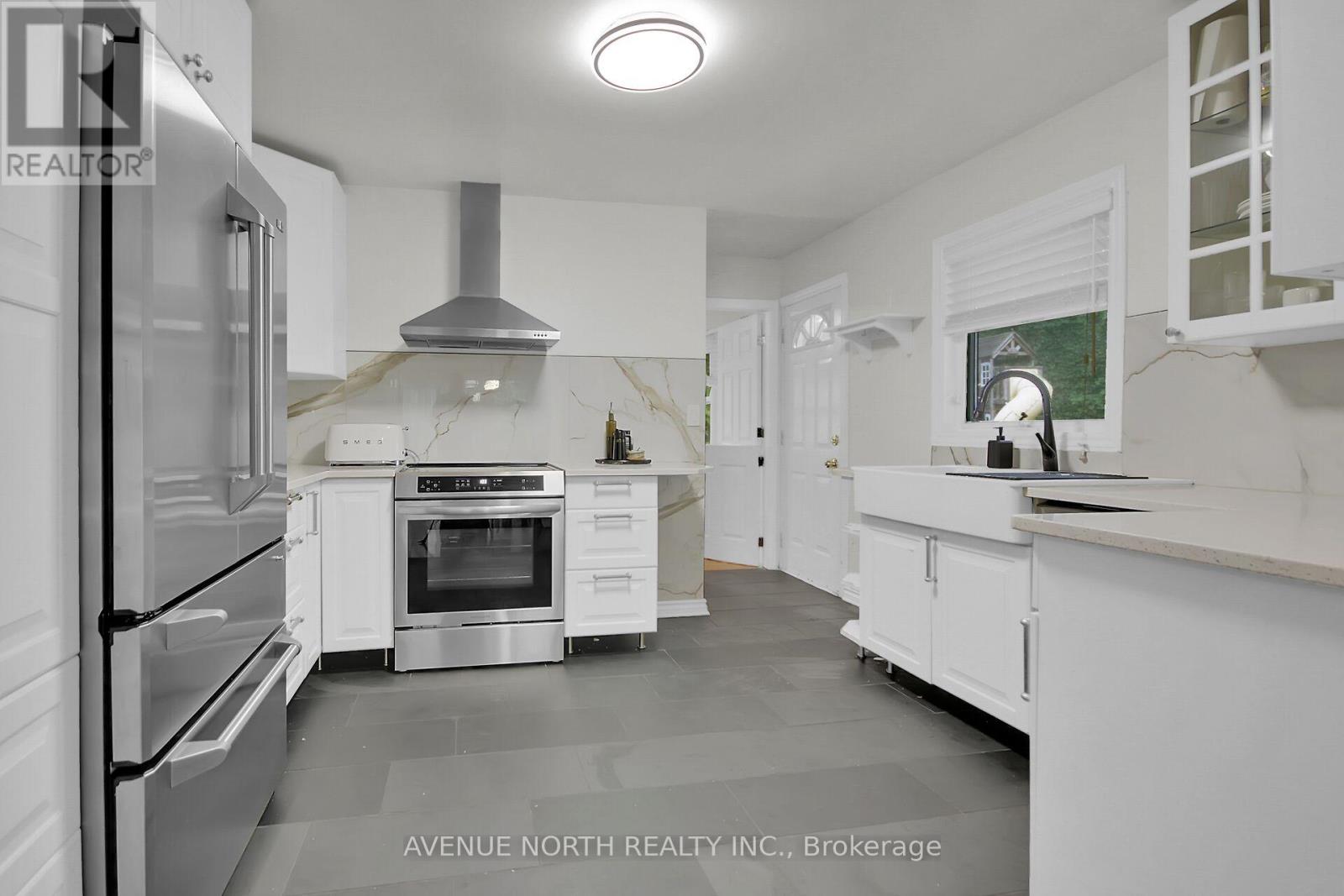 Photo 19 of 65 Rothwell Drive, Ottawa ON