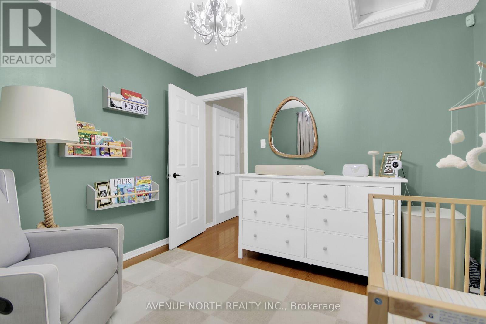 Photo 23 of 65 Rothwell Drive, Ottawa ON