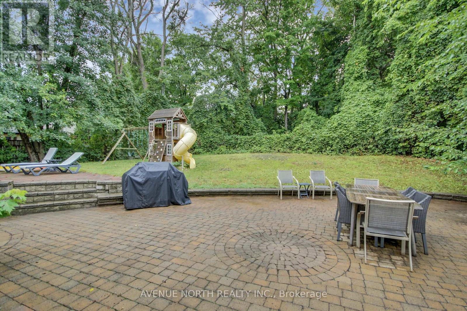 Photo 34 of 65 Rothwell Drive, Ottawa ON