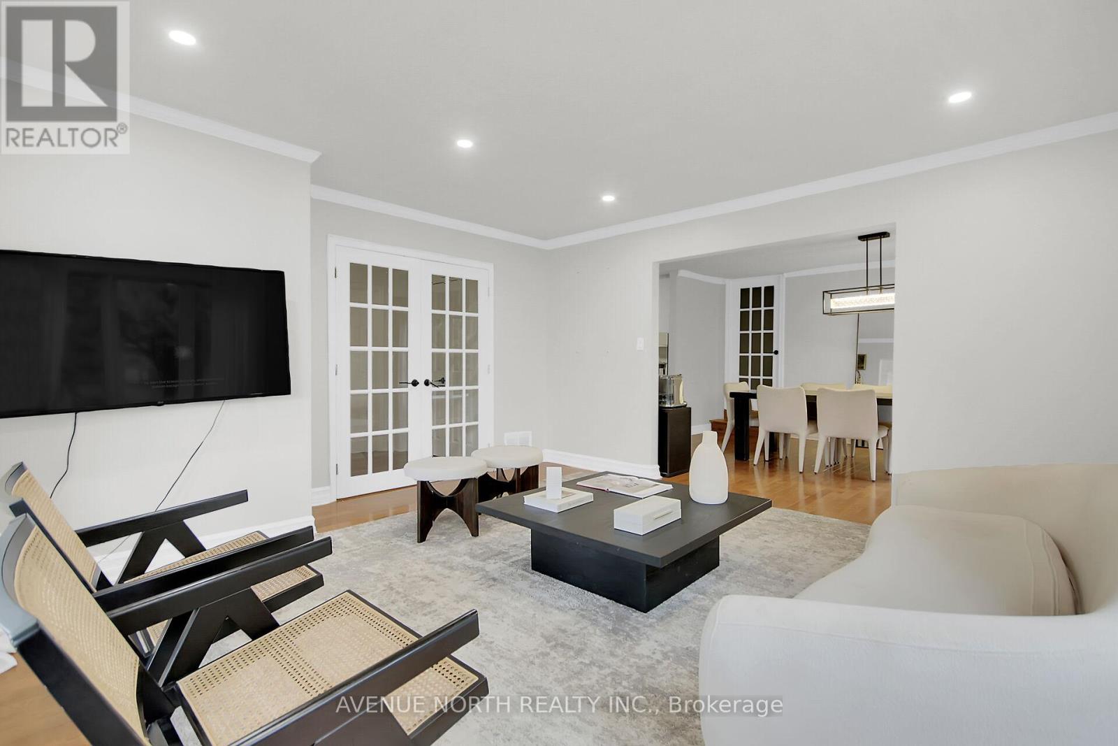 Photo 8 of 65 Rothwell Drive, Ottawa ON