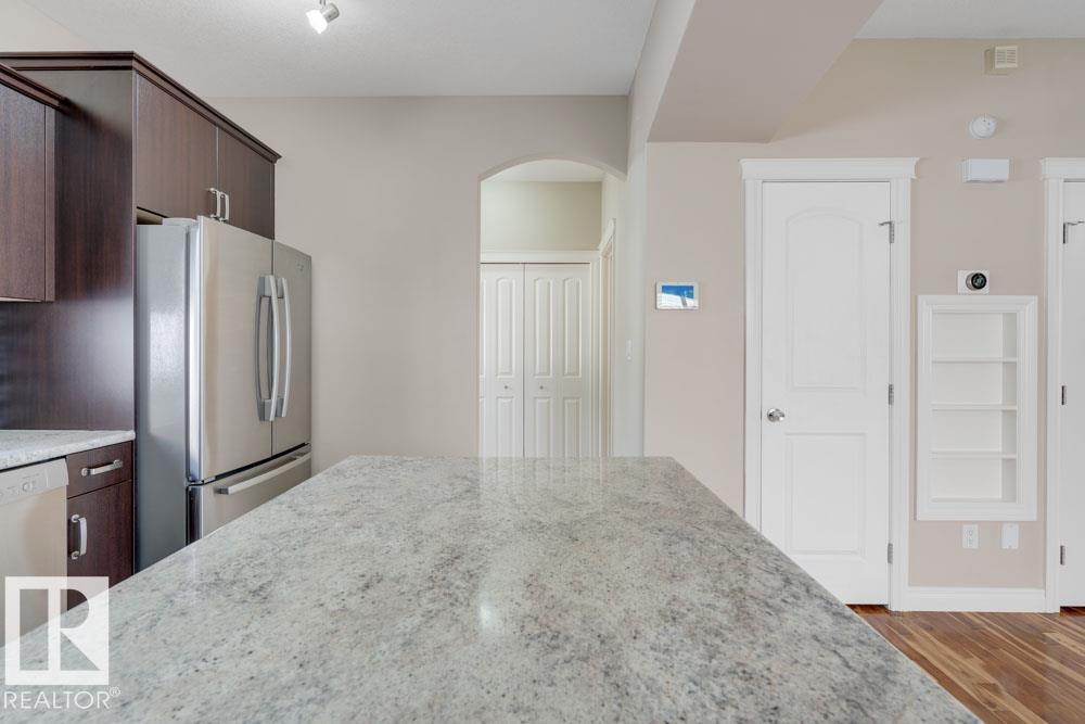 Photo 12 of 12029 69 St Nw, Edmonton AB