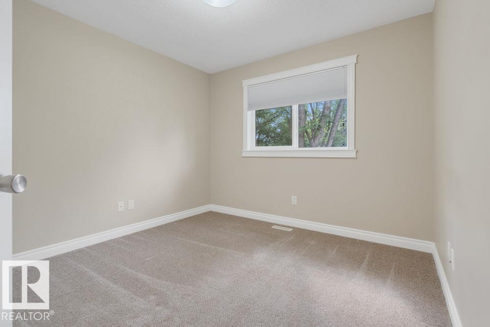 Photo 26 of 12029 69 St Nw, Edmonton AB