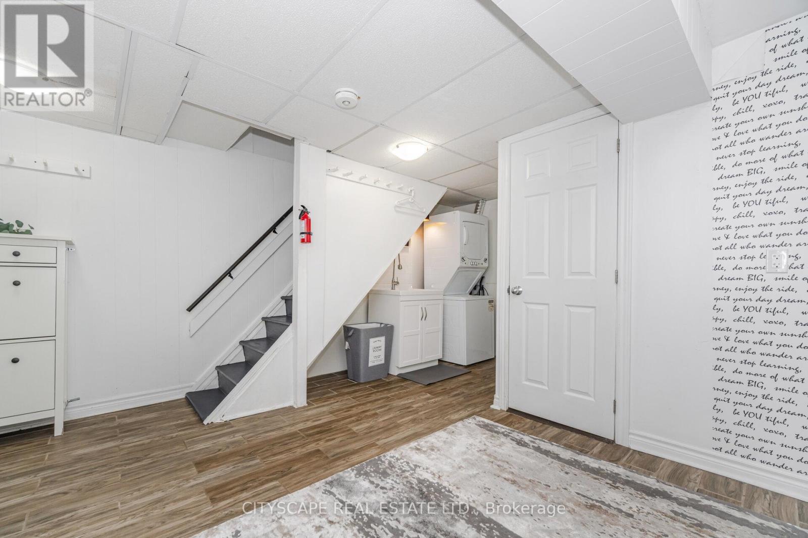 Photo 17 of Main Lower 791 Dufferin Street, Toronto ON