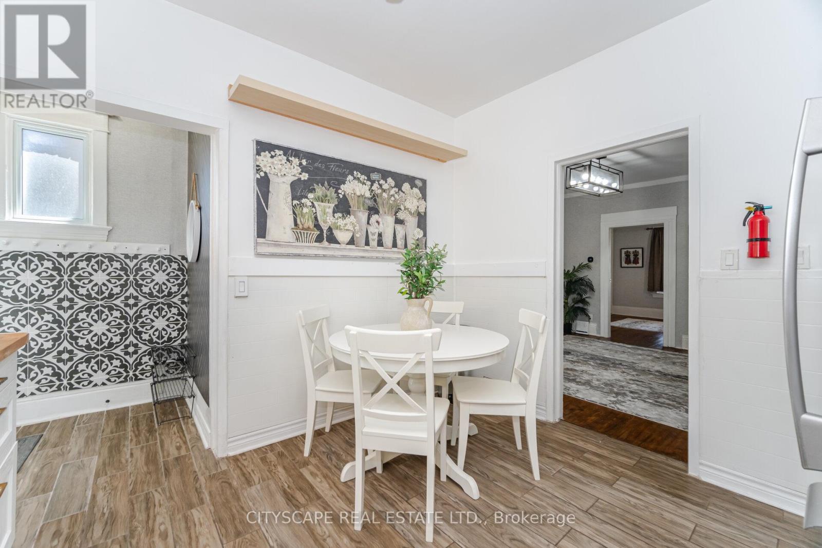 Photo 7 of Main Lower 791 Dufferin Street, Toronto ON