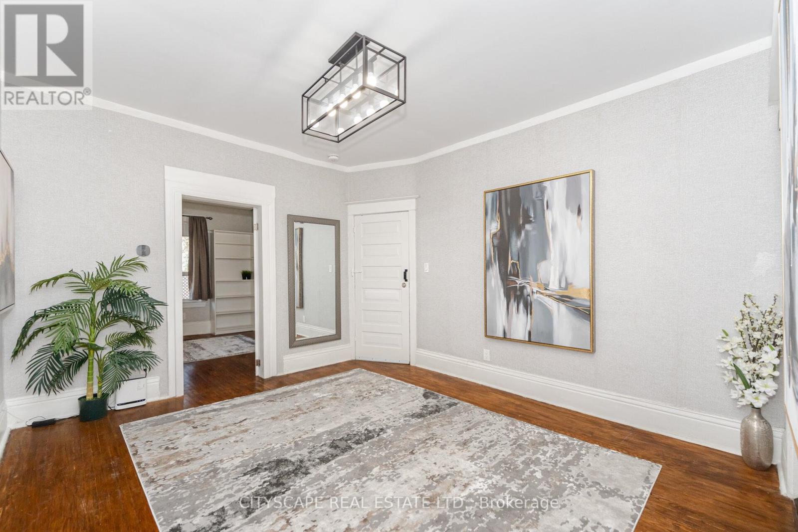 Photo 9 of Main Lower 791 Dufferin Street, Toronto ON