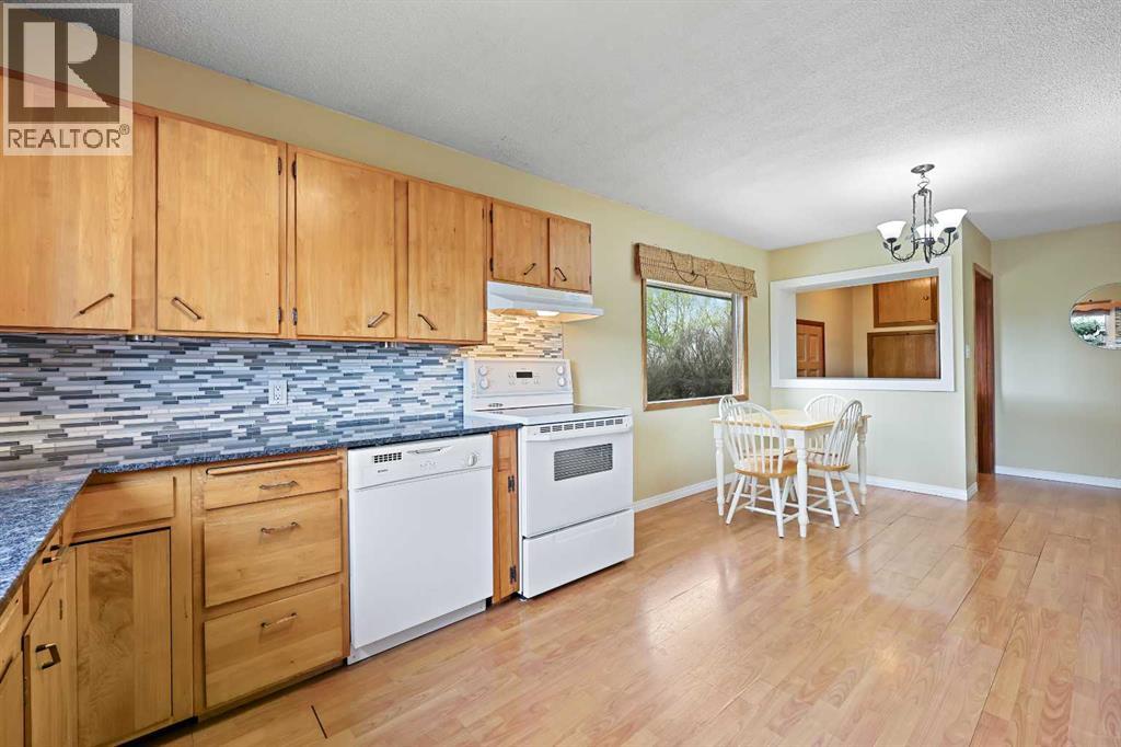 Photo 11 of 31109 Range Road 273, Rural Mountain View County AB
