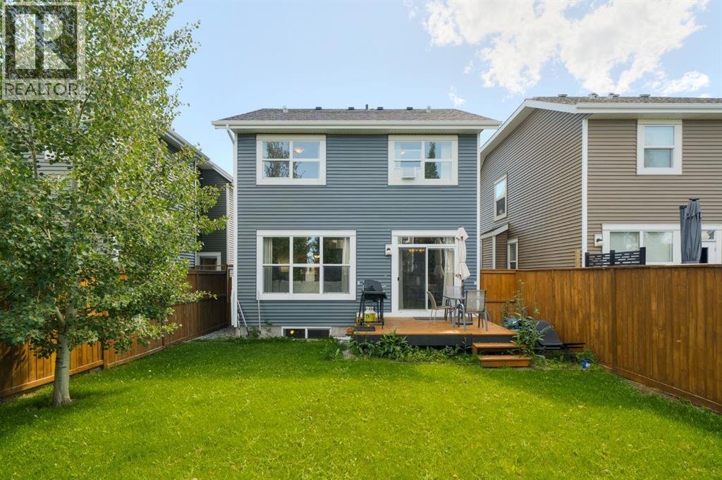 Photo 23 of 271 River Heights Crescent, Cochrane AB