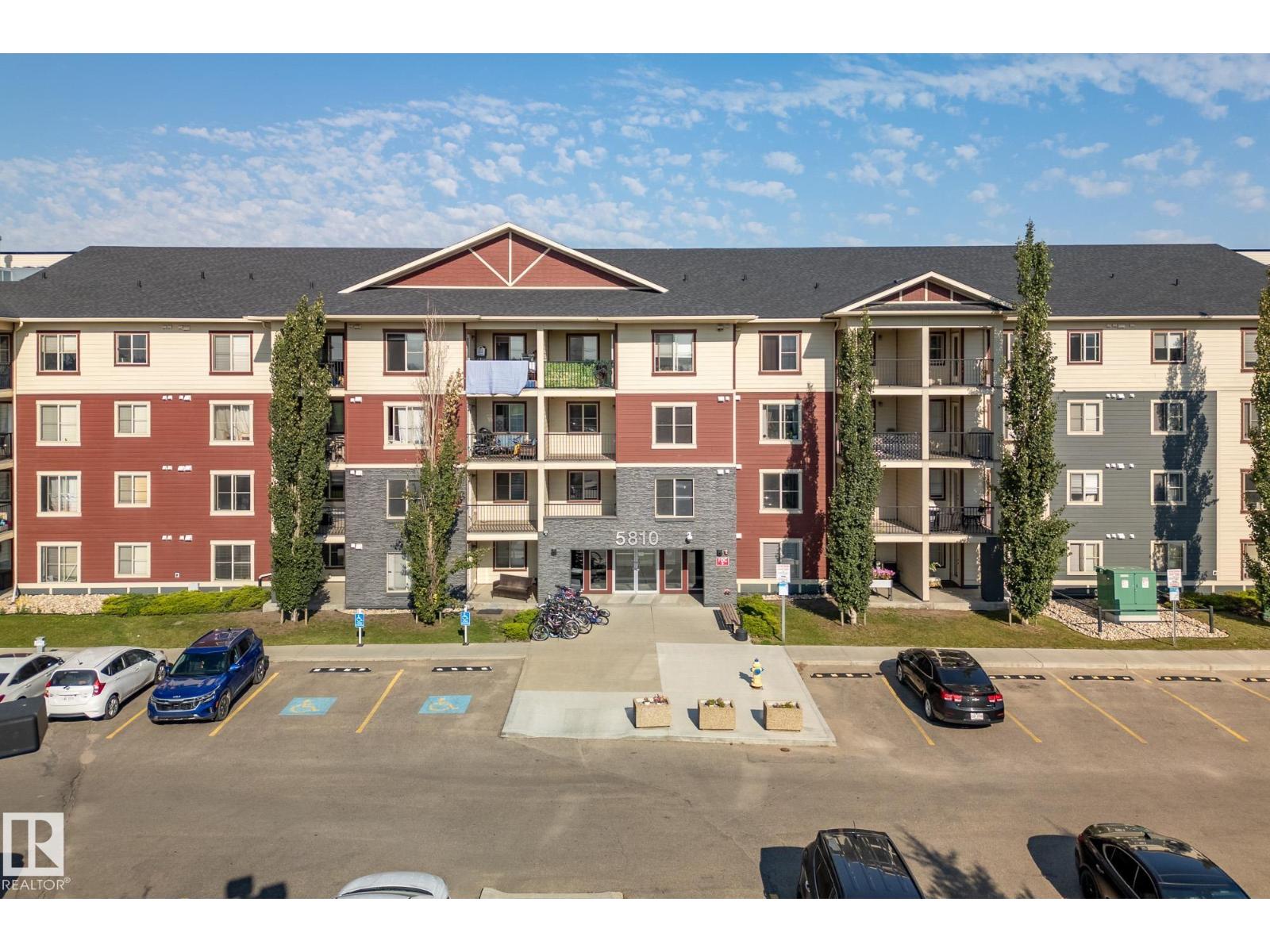 Photo 1 of 204 5810 Mullen Pl Nw, Edmonton AB