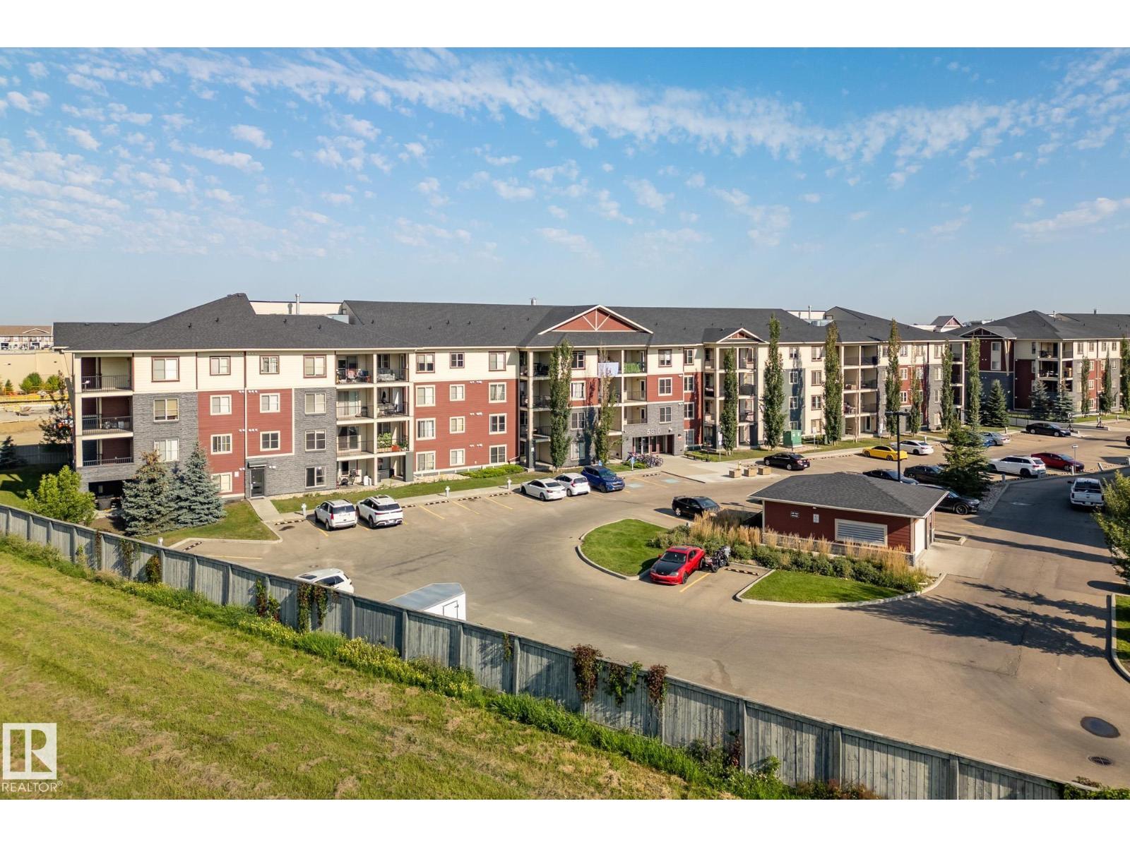Photo 2 of 204 5810 Mullen Pl Nw, Edmonton AB