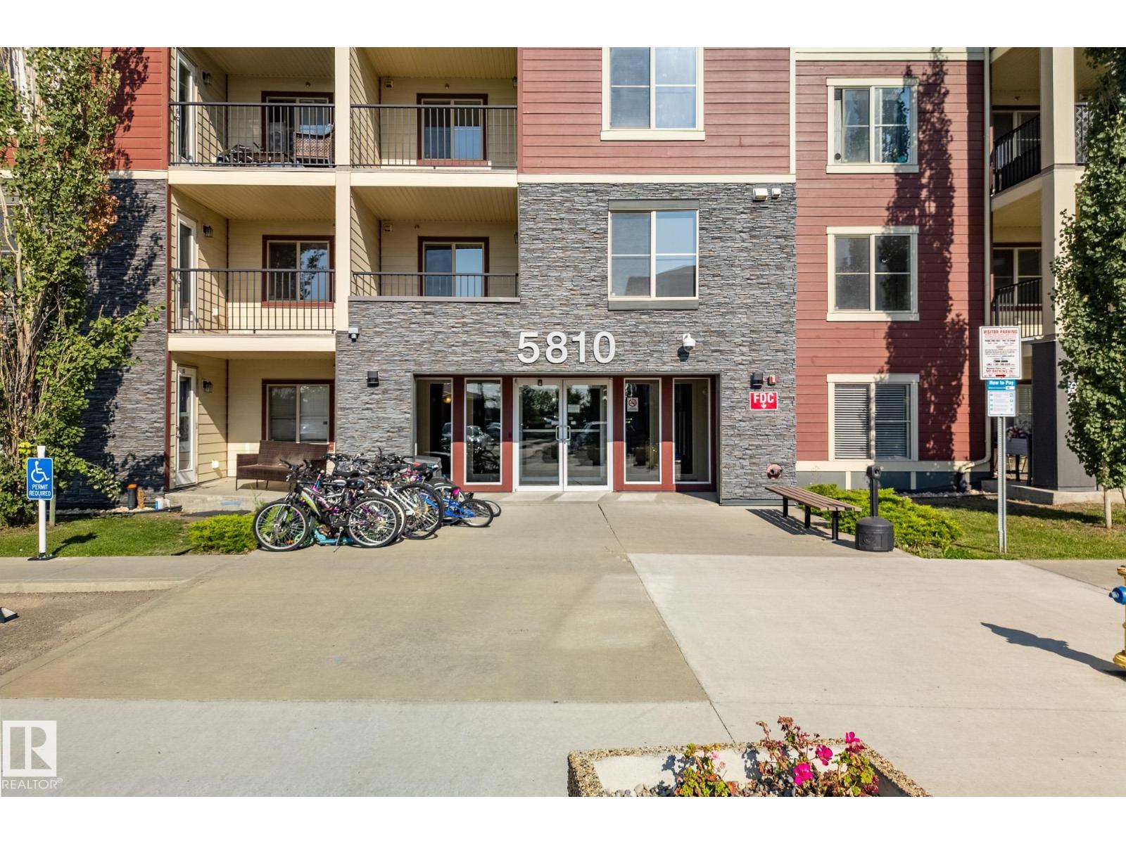 Photo 9 of 204 5810 Mullen Pl Nw, Edmonton AB