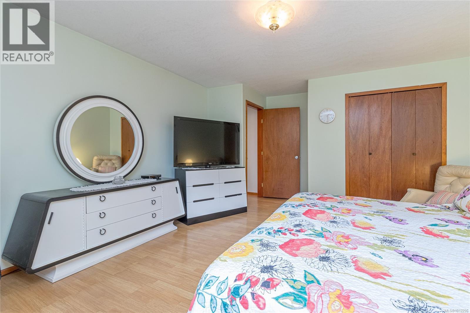Photo 15 of 770 Gilbert Rd, Hilliers BC