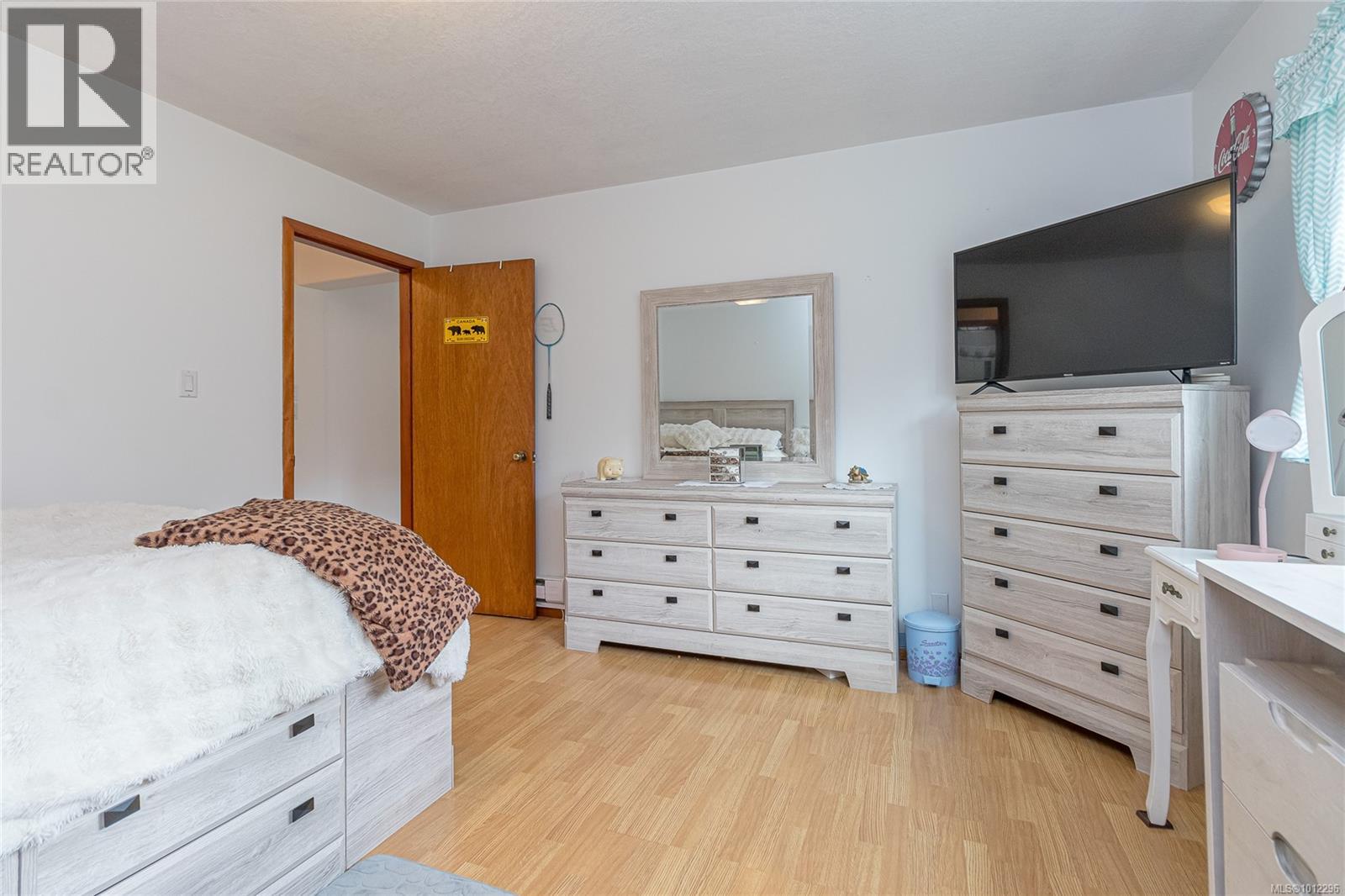 Photo 21 of 770 Gilbert Rd, Hilliers BC