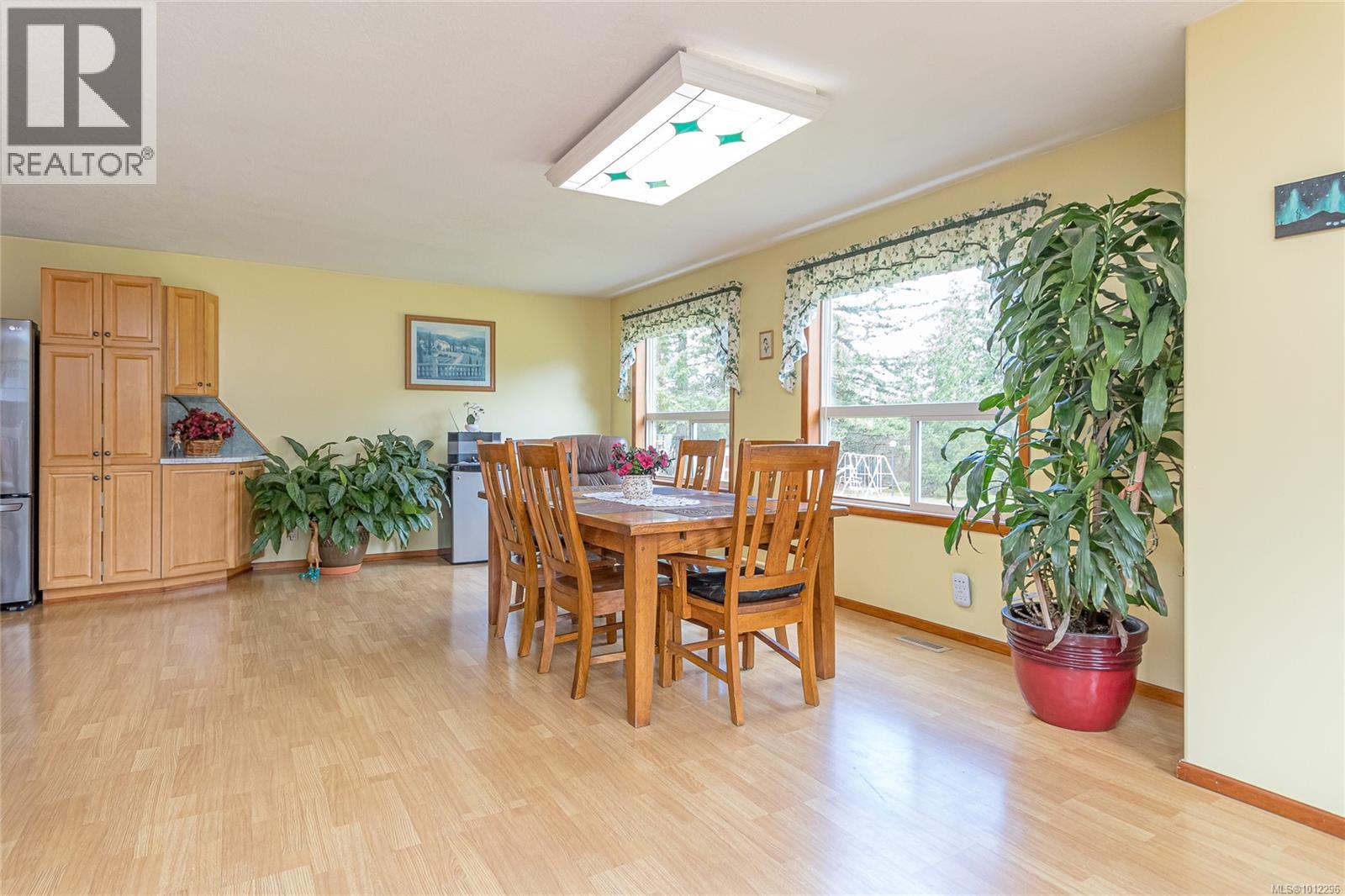 Photo 6 of 770 Gilbert Rd, Hilliers BC