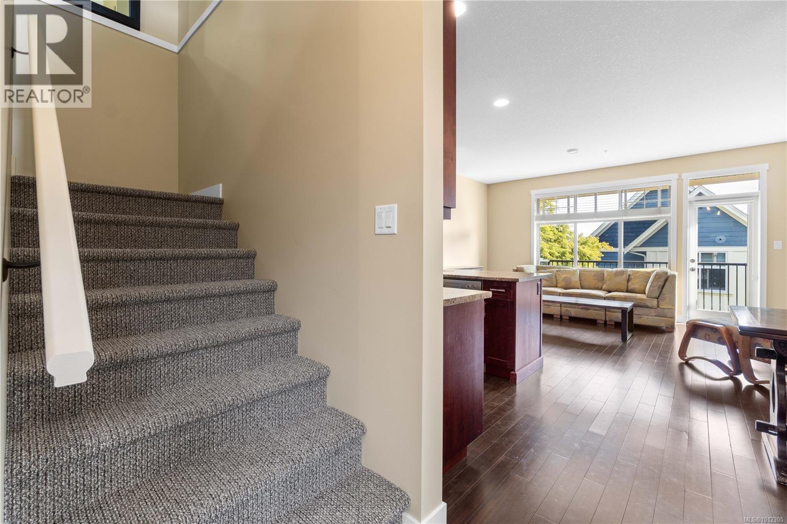 Photo 16 of 2 446 Milton St, Nanaimo BC