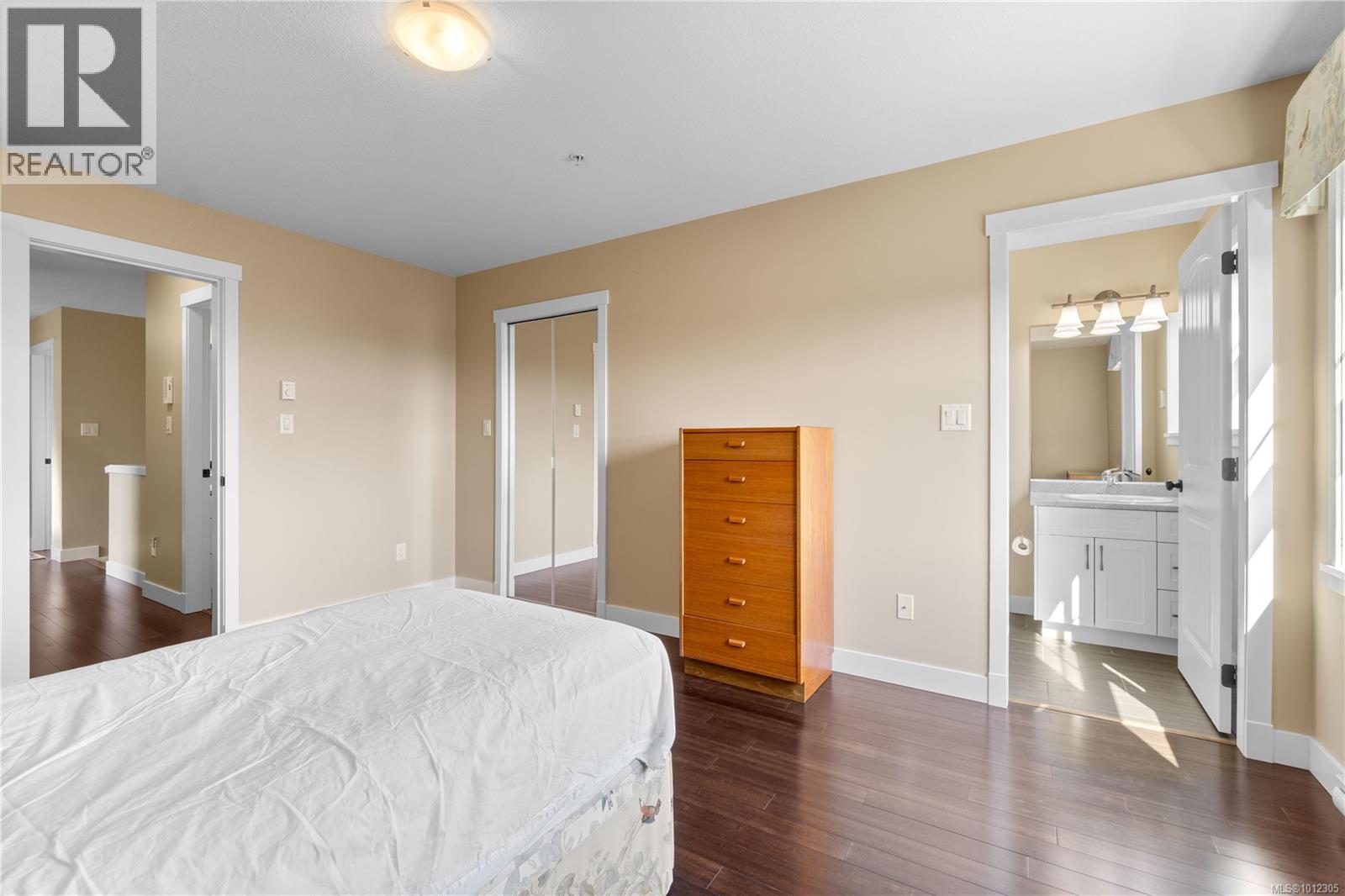 Photo 20 of 2 446 Milton St, Nanaimo BC