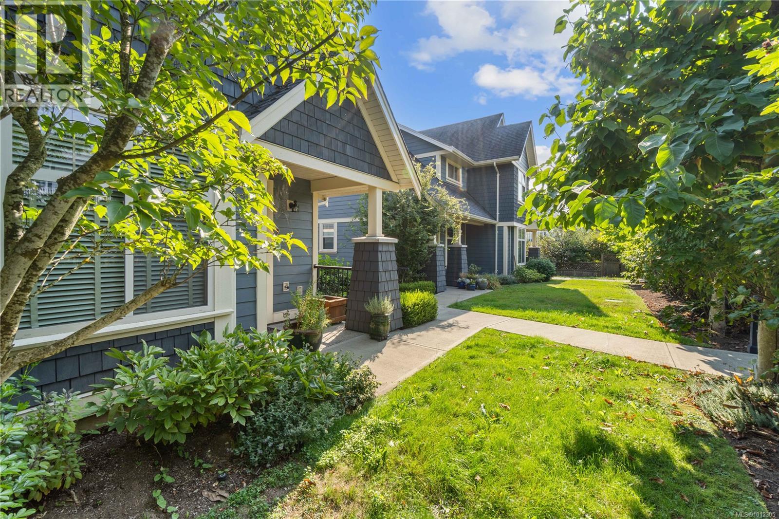 Photo 32 of 2 446 Milton St, Nanaimo BC