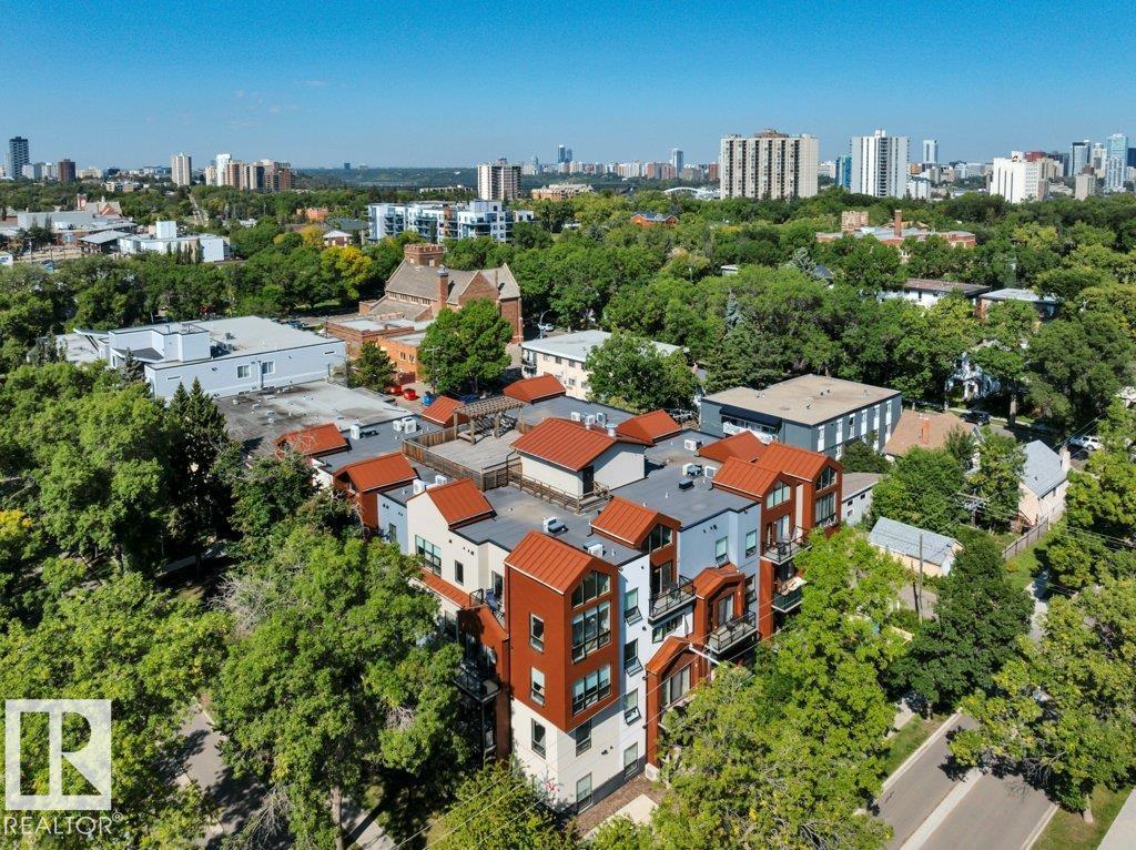 Photo 2 of 201 10006 83 Av Nw, Edmonton AB