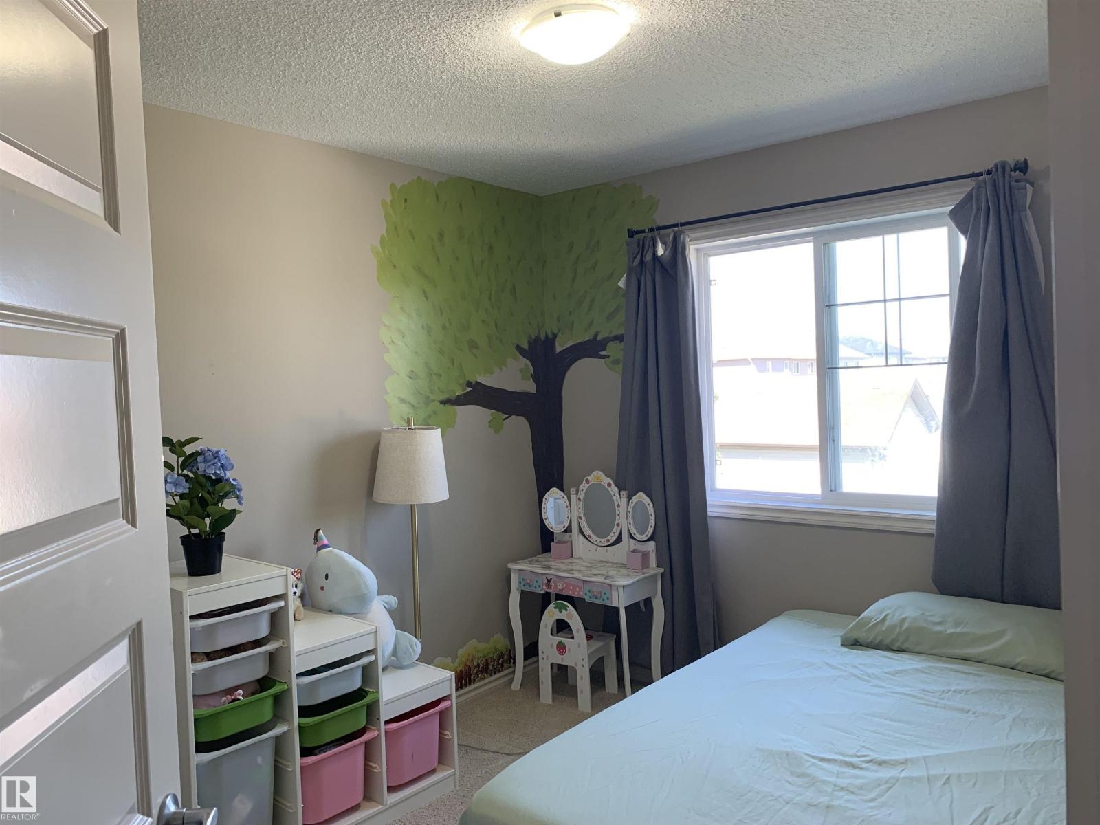 Photo 15 of 7663 Schmid Cr Nw Nw, Edmonton AB