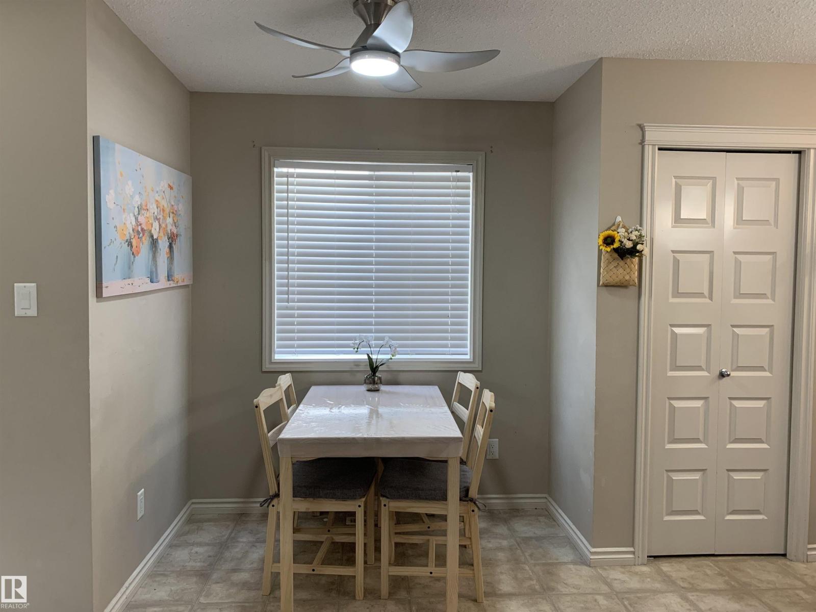 Photo 6 of 7663 Schmid Cr Nw Nw, Edmonton AB
