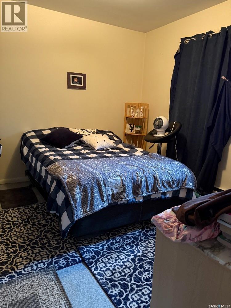 Photo 6 of 616 28th Street E, Prince Albert SK