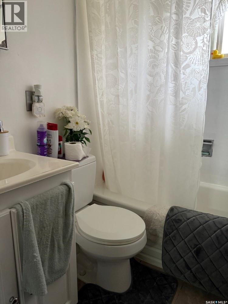 Photo 26 of 616 28th Street E, Prince Albert SK