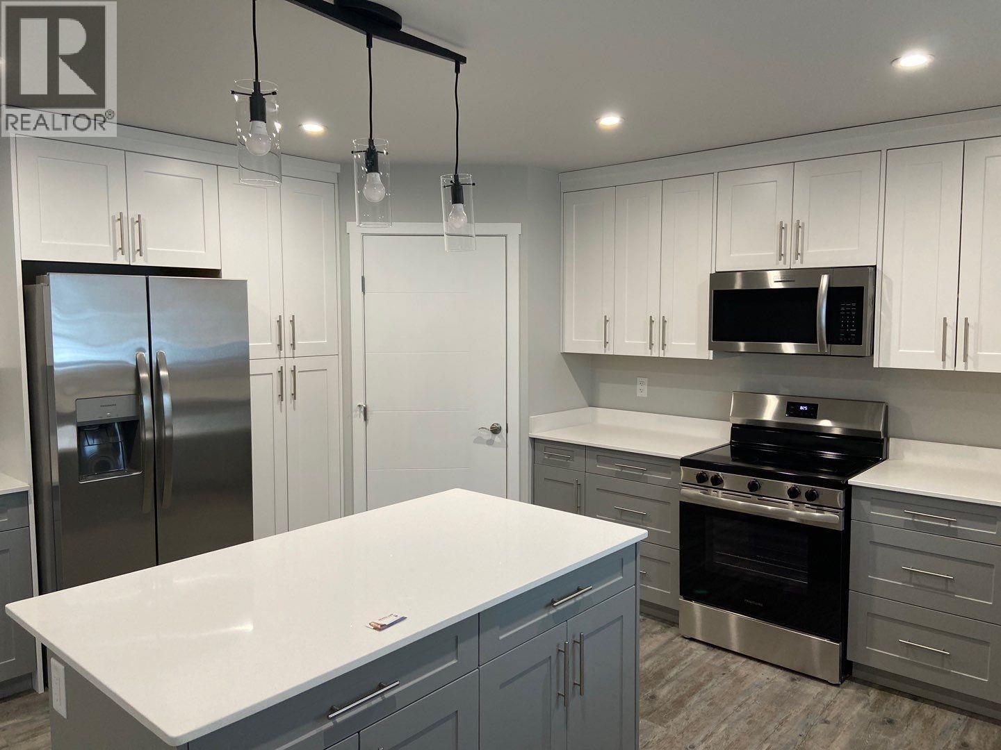 Photo 19 of 3854 Glendale Drive, Prince George BC
