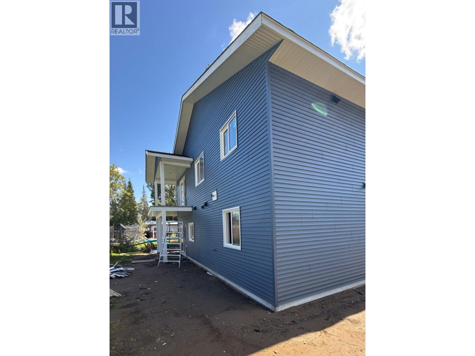 Photo 2 of 3854 Glendale Drive, Prince George BC