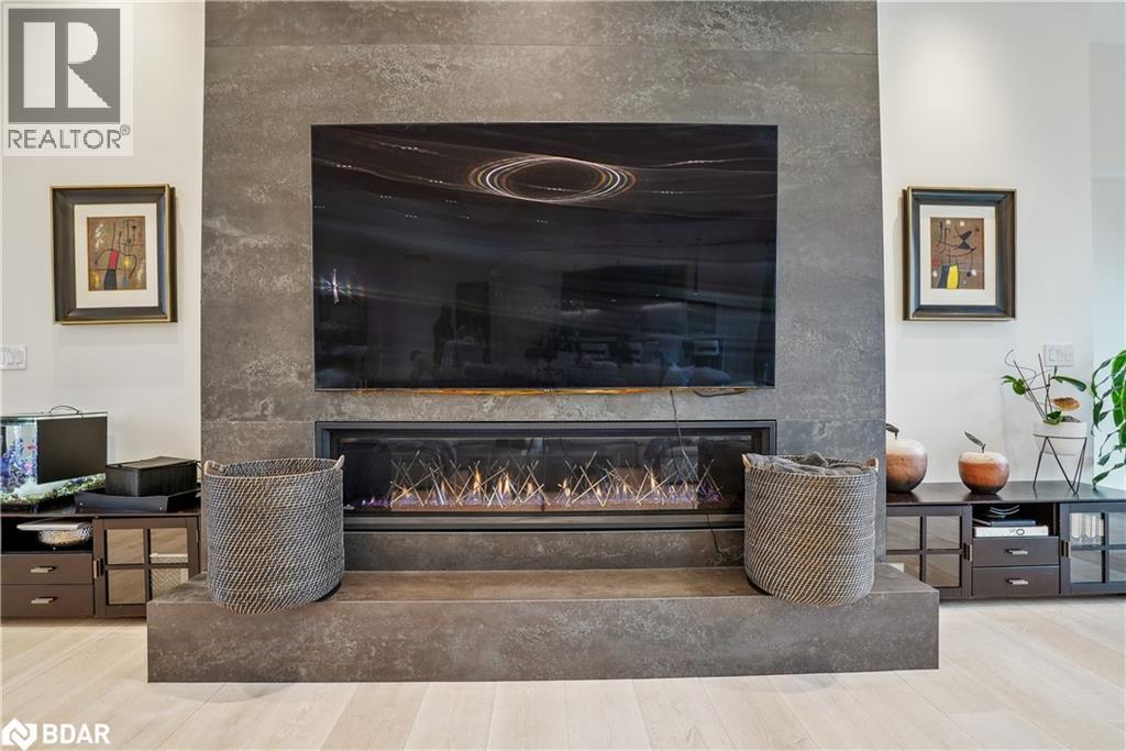 Photo 6 of 2761 Lockhart Road, Innisfil ON