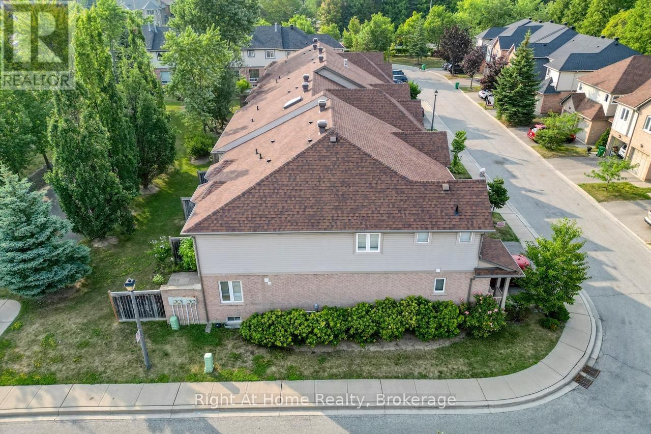 Photo 46 of 48 5255 Guildwood Way, Mississauga ON