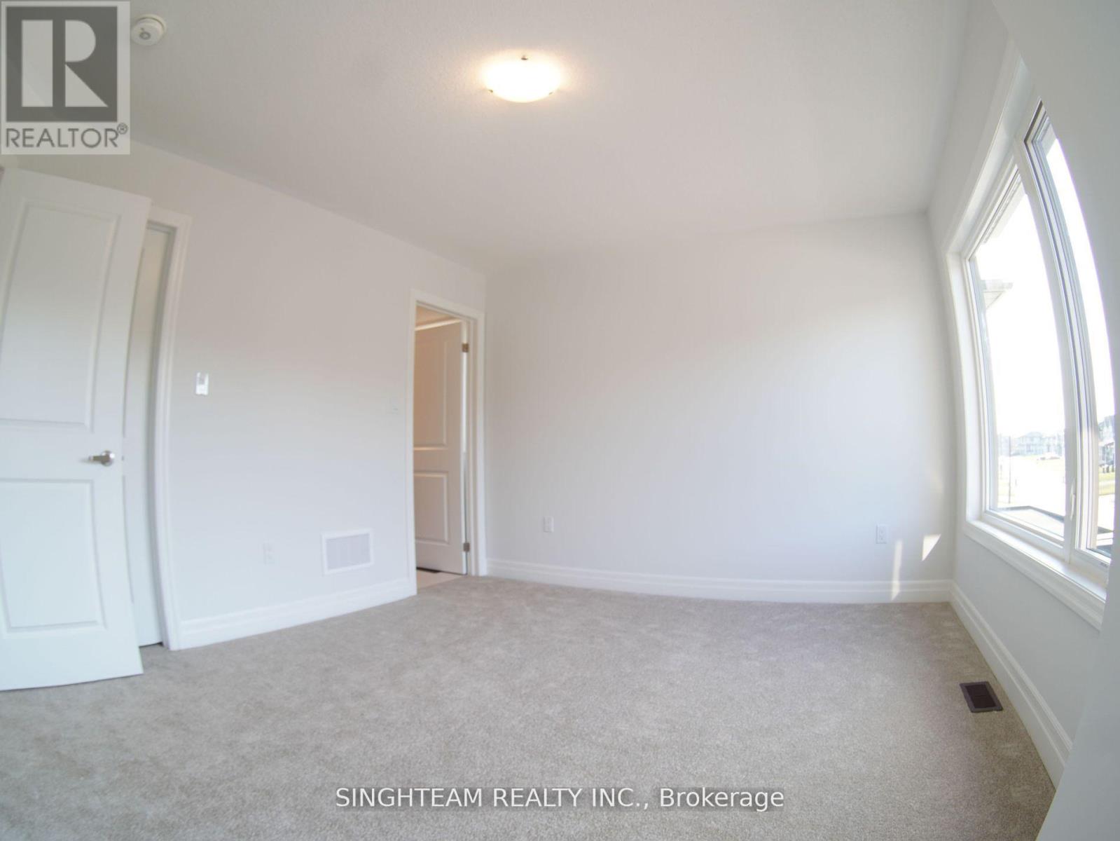 Photo 18 of 44 Del Ray Crescent, Wasaga Beach ON
