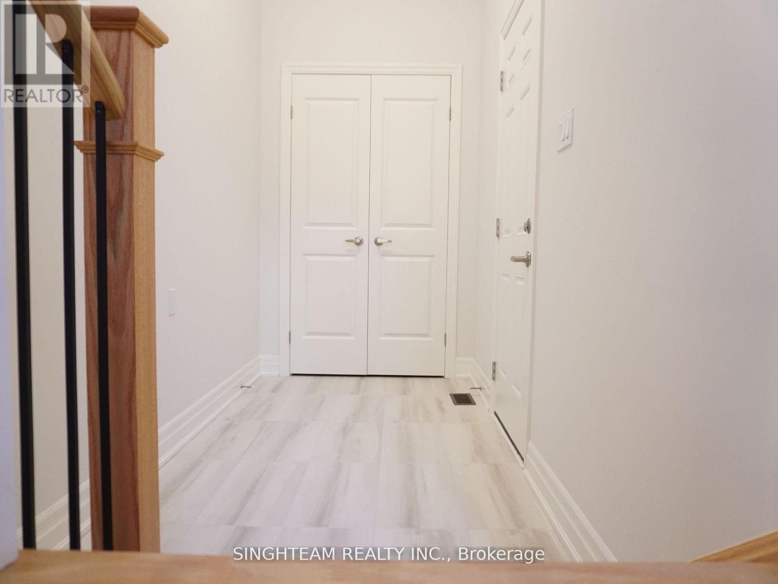 Photo 26 of 44 Del Ray Crescent, Wasaga Beach ON
