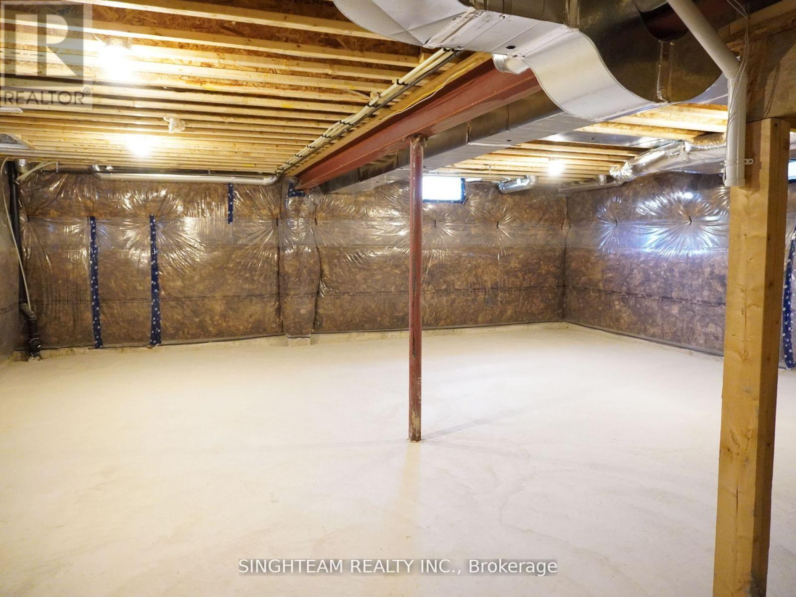 Photo 25 of 44 Del Ray Crescent, Wasaga Beach ON