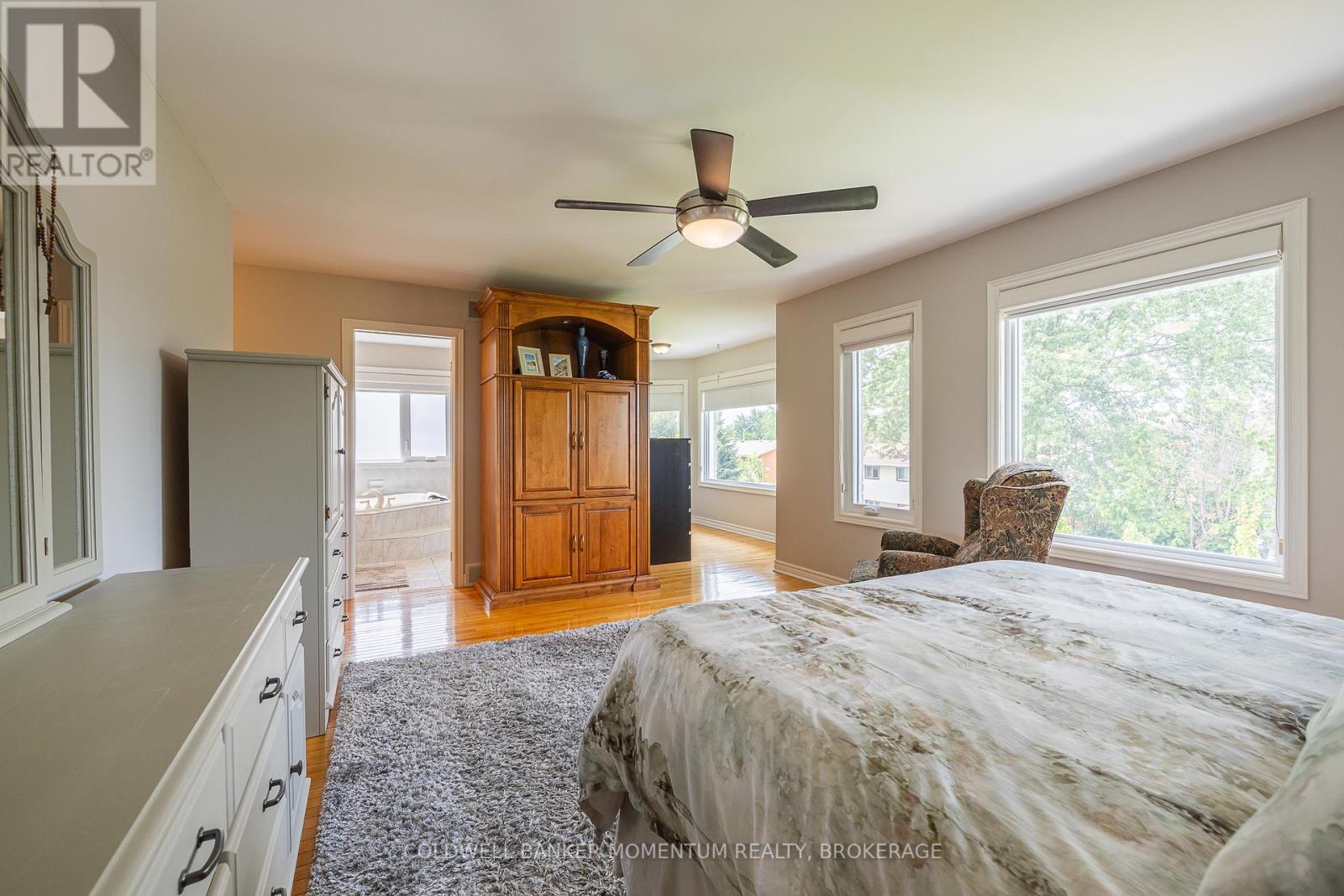 Photo 23 of 13 Willow Court, Thorold ON