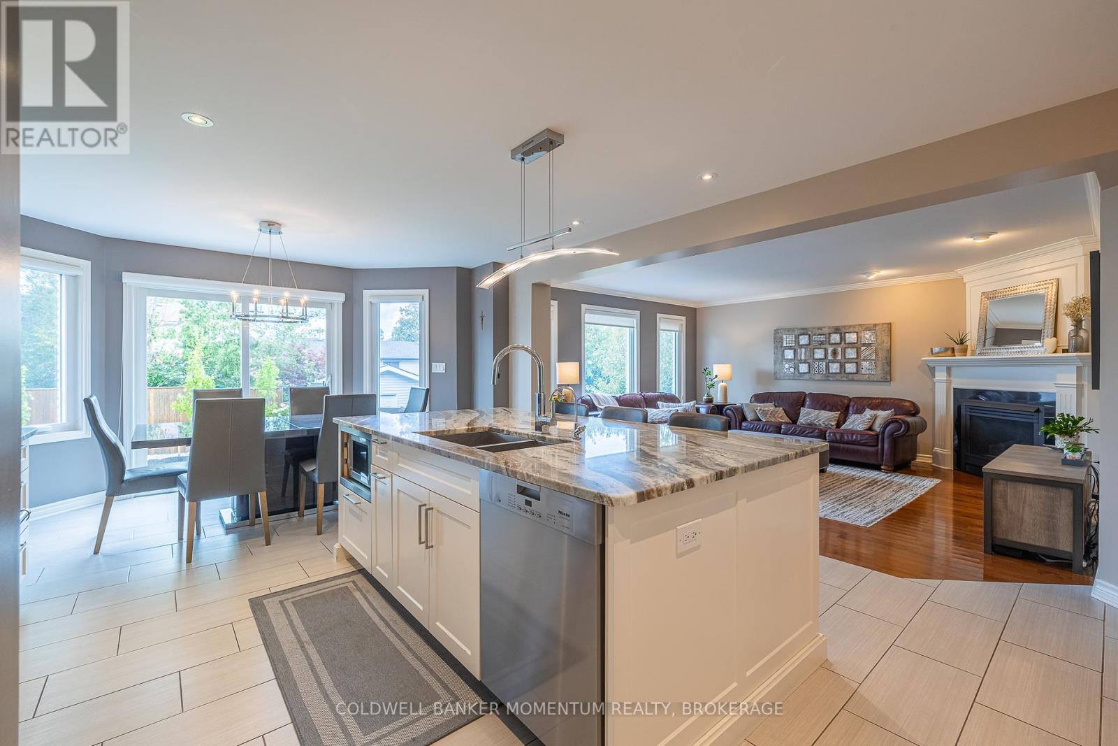 Photo 11 of 13 Willow Court, Thorold ON