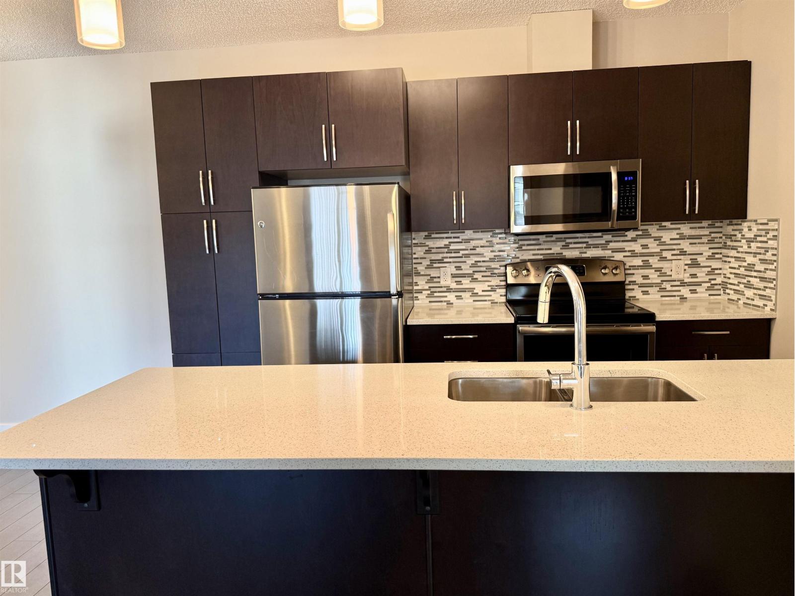 Photo 14 of 115 320 Ambleside Link Li Sw, Edmonton AB