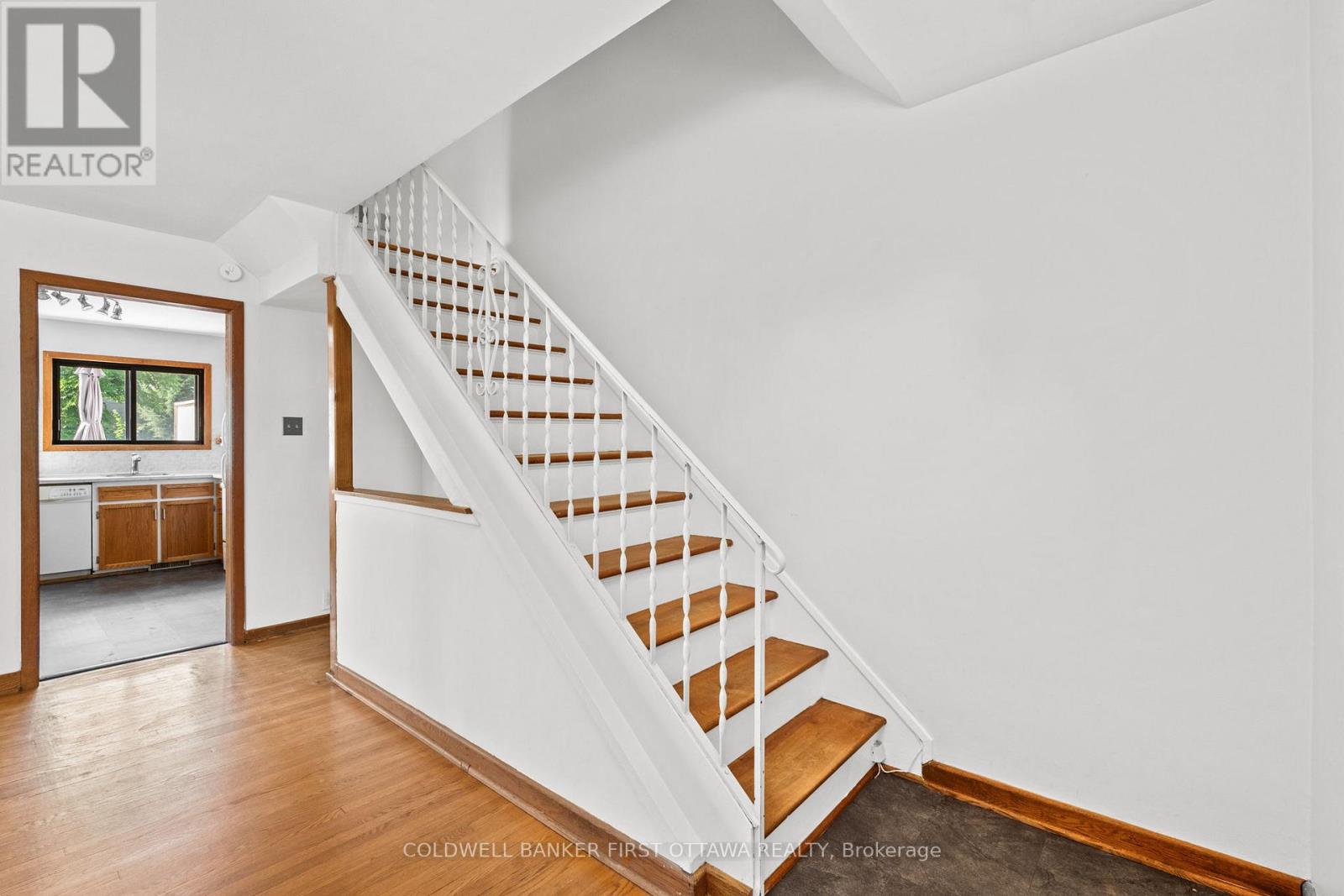 Photo 10 of 1788 Ernest Avenue, Ottawa ON