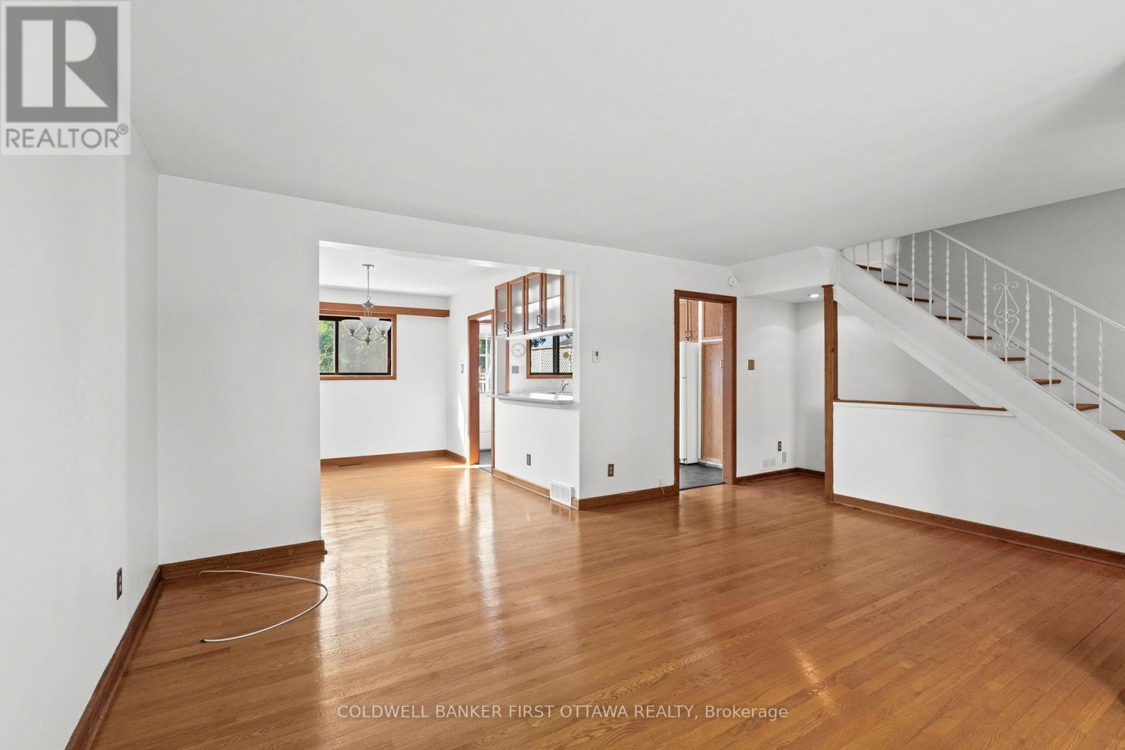 Photo 14 of 1788 Ernest Avenue, Ottawa ON