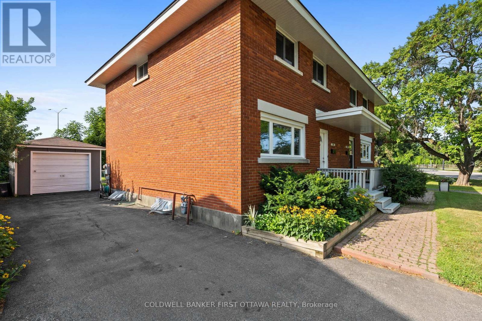 Photo 7 of 1788 Ernest Avenue, Ottawa ON