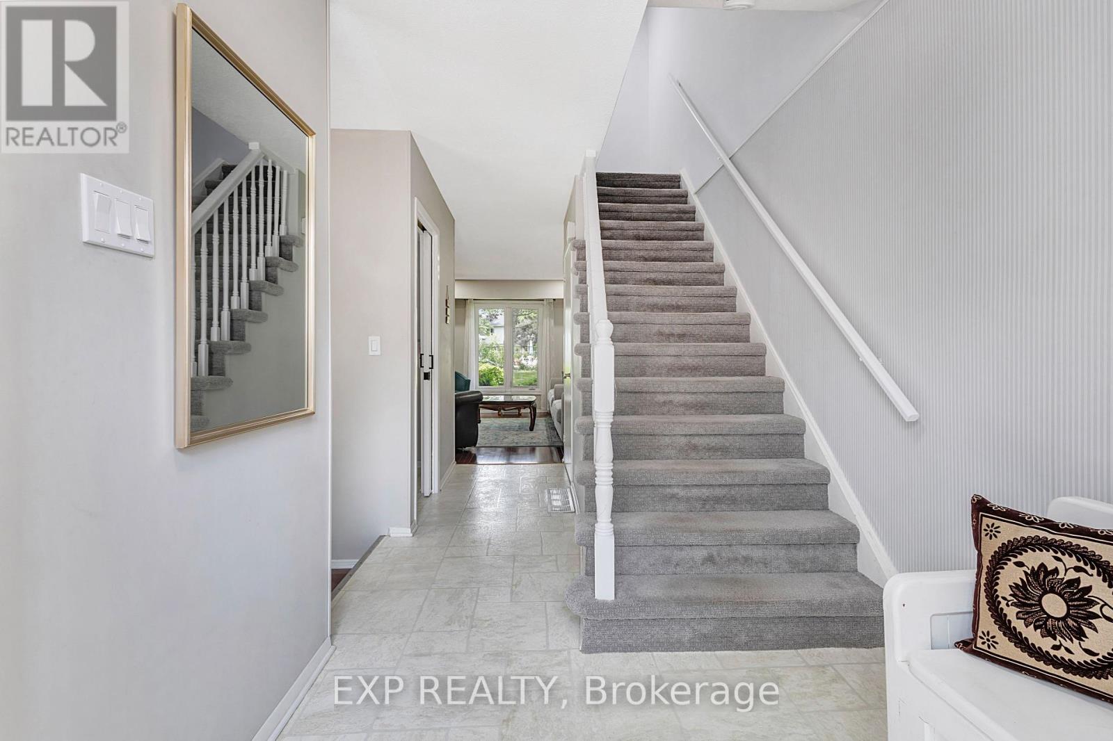 Photo 10 of 68 Ramsgate Pvt Private, Ottawa ON