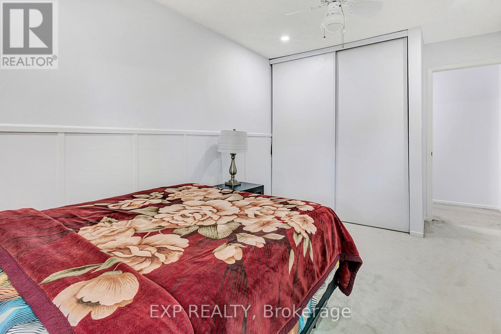 Photo 25 of 68 Ramsgate Pvt Private, Ottawa ON