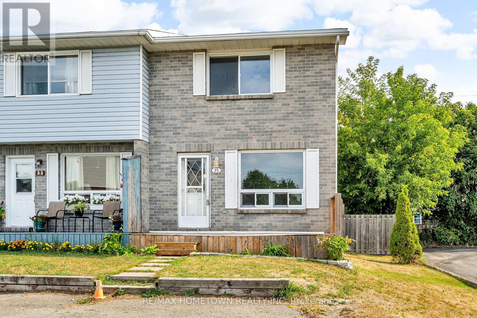 Photo 1 of 35 Hustler Crescent, South Dundas ON