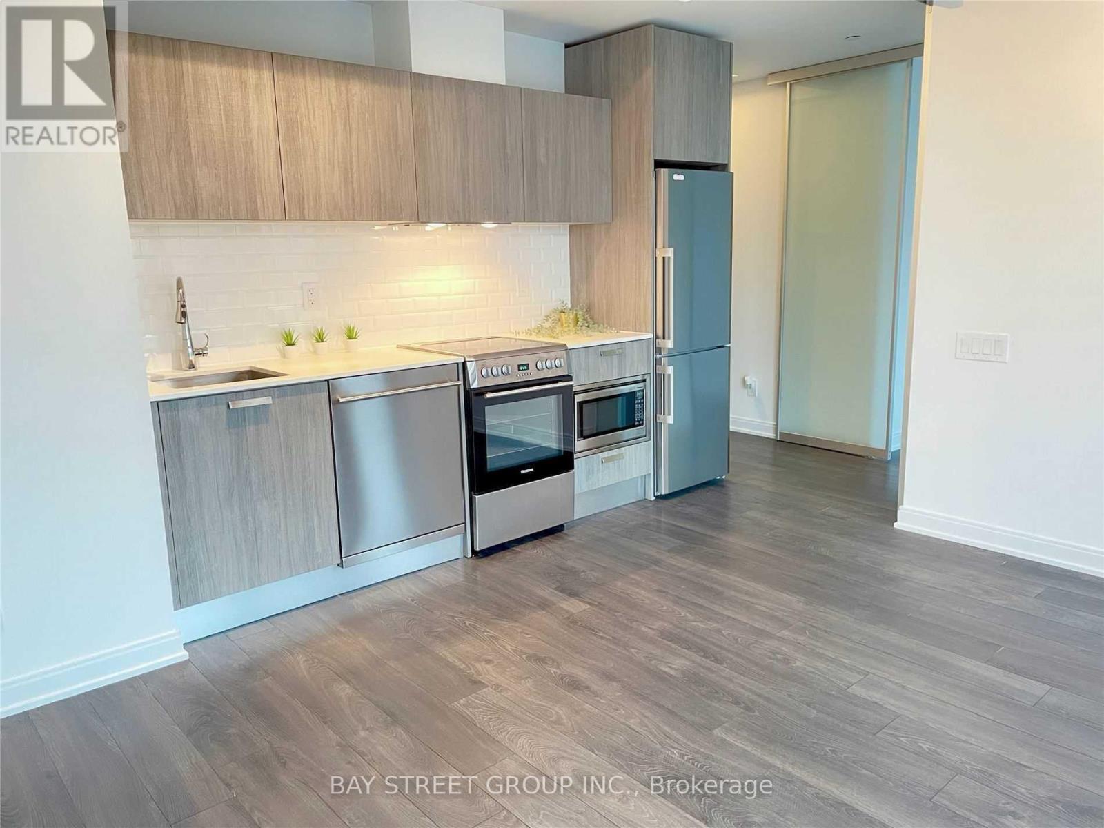 Photo 14 of 1915 50 Charles Street E, Toronto ON