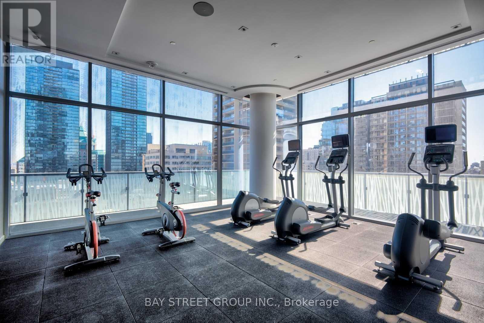 Photo 8 of 1915 50 Charles Street E, Toronto ON