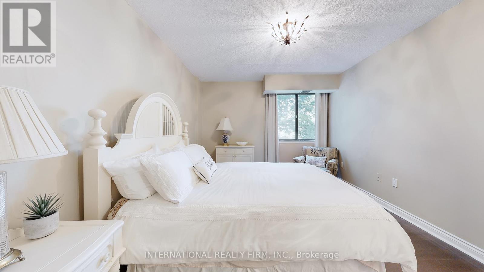 Photo 19 of 404 1200 Bridletowne Circle, Toronto ON