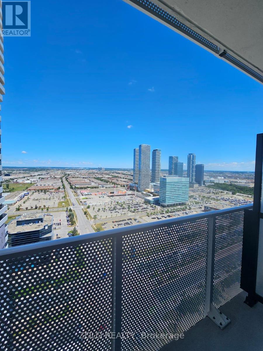 Photo 10 of 3503 28 Interchange Way, Vaughan ON